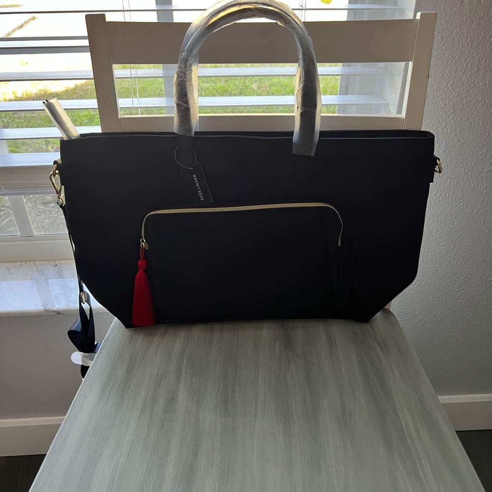 Estée Lauder To go Bag